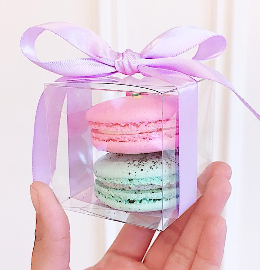 Macaron Clear Favor Box – Artfetti Cakes